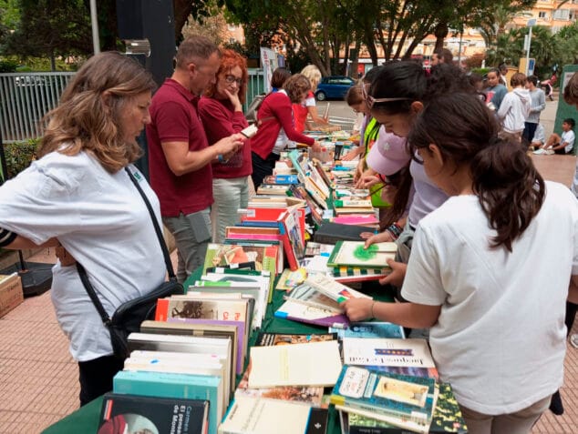 campana 1 libro x 1 kilo de uned denia 06