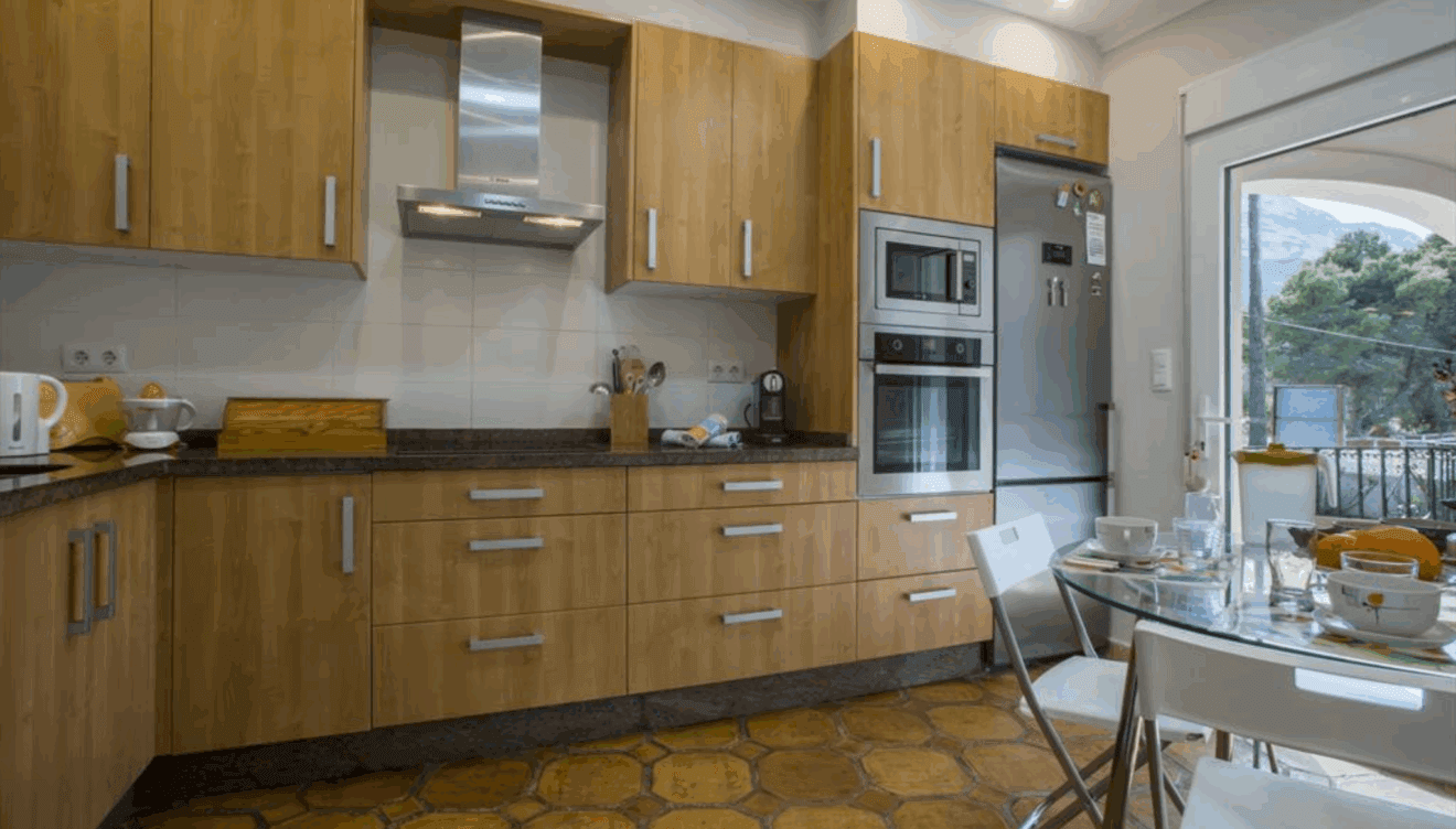 Cocina funcional de la casa Anxao