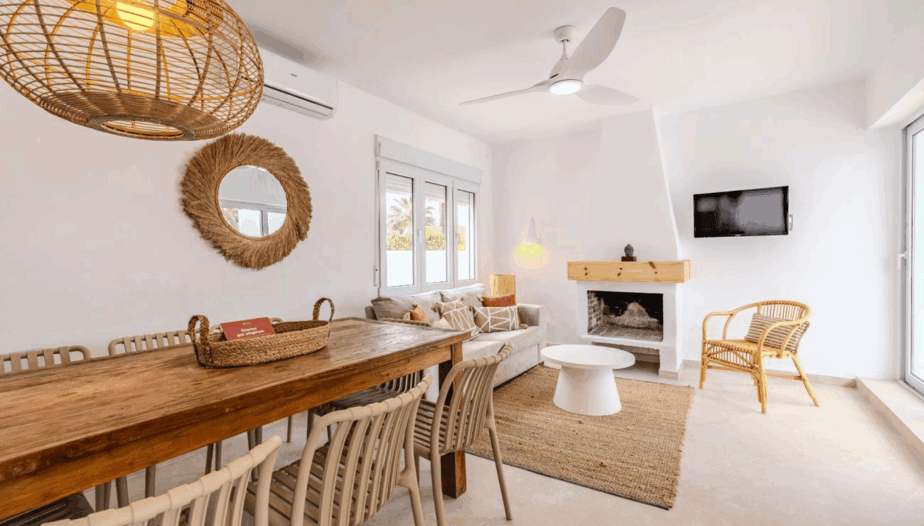 Comedor luminoso y bien ventilado