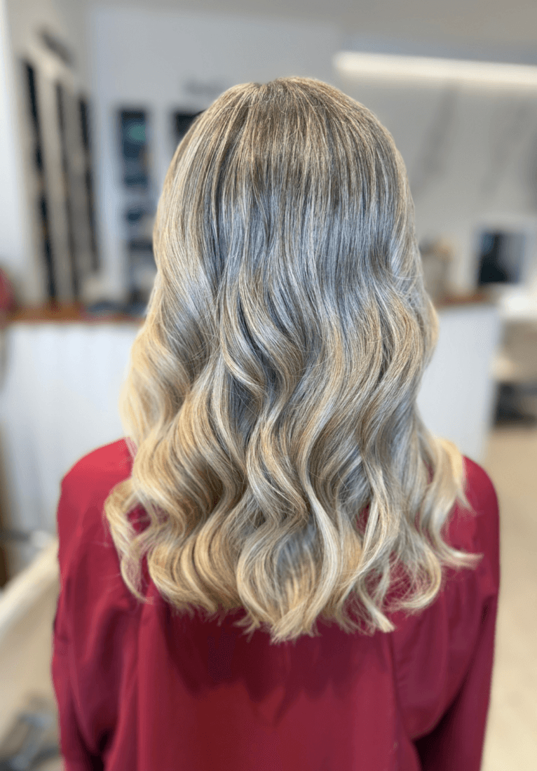 Descubre los tintes que iluminan tu melena sin comprometer su salud