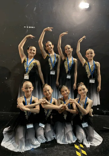 La Academia Babylon participa en encuentros de bailes alrededor del mundo