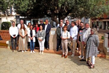 Presentación del rincón de los escritores en Dénia y homenaje a María Ibars 13