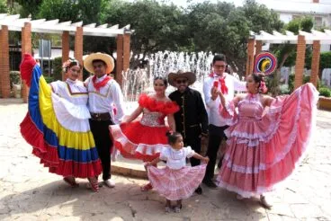 Presentación del rincón de los escritores en Dénia y homenaje a María Ibars 17