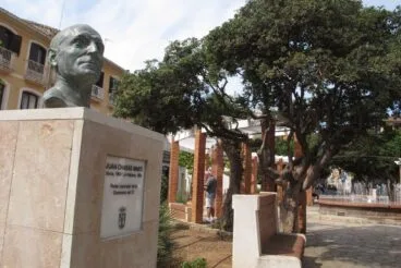 Presentación del rincón de los escritores en Dénia y homenaje a María Ibars 6