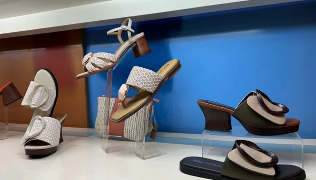 Calzado de verano: las tendencias que arrasan para hombre y mujer en 2025 3 texturas y color en los disenos mas trendy de noa harmon
