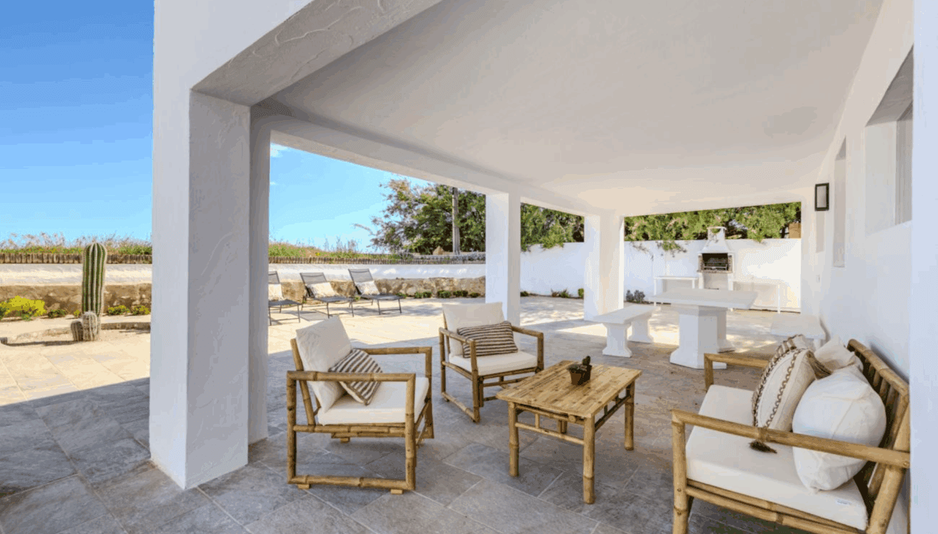 Zona exterior para tomar el sol o descansar