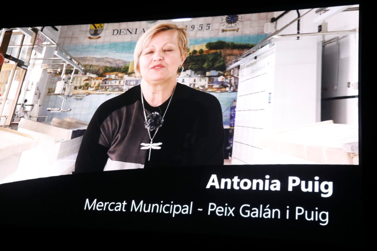 Acto homenaje 70 años del Mercat Municipal de Dénia (19)