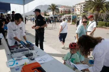 La Policía Nacional presenta en Dénia el plan Operación Verano con una exhibición de medios policiales 54