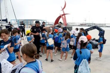 La Policía Nacional presenta en Dénia el plan Operación Verano con una exhibición de medios policiales 7
