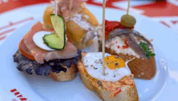 De beroemde traditionele pinchos en tapas die in Denia helemaal hip zijn