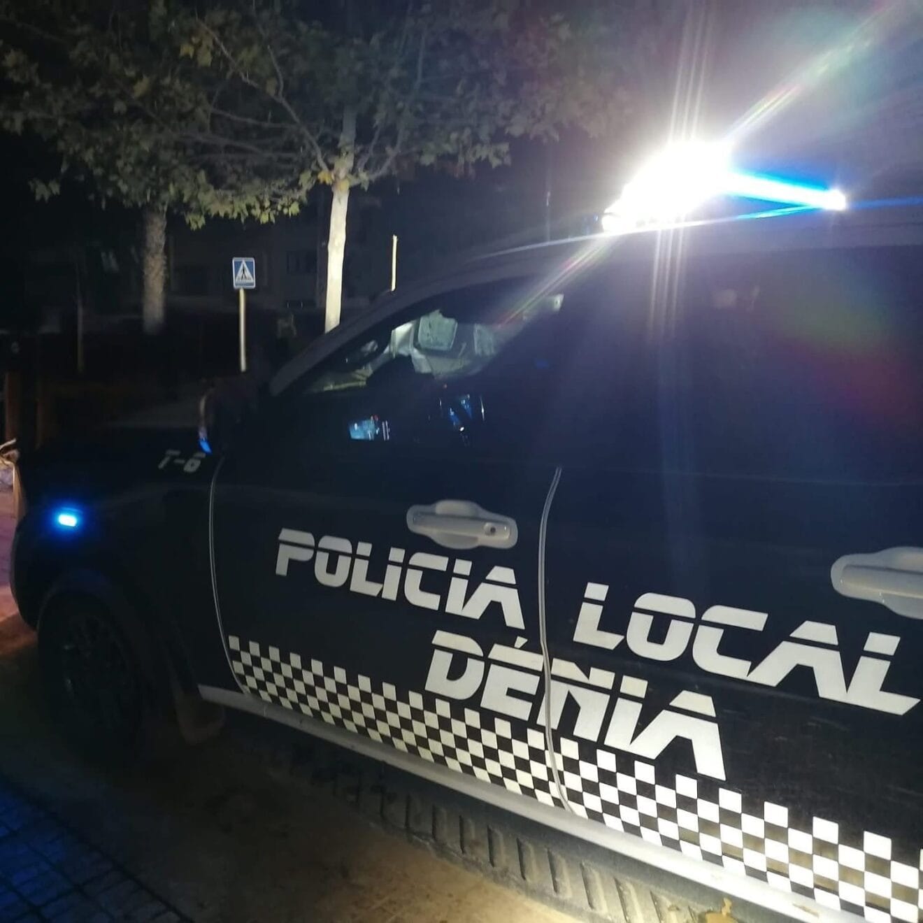 Vehículo de la Policía Local de Dénia