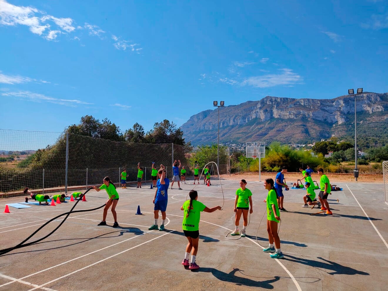 Campus de verano del Dénia Básquet Club en 2025