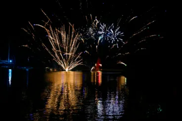 Castillo de  fuegos artificiales fin de fiestas Dénia (14)