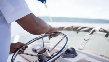 consigue tus certificados de buceo y navegacion este verano