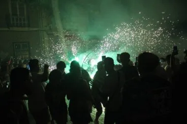 Correfocs en el centro de Dénia 8