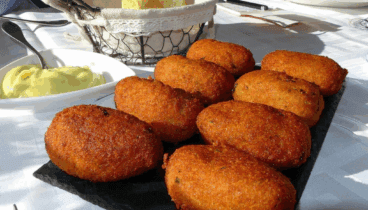 Crujientes y sabrosas croquetas en Restaurante Isa