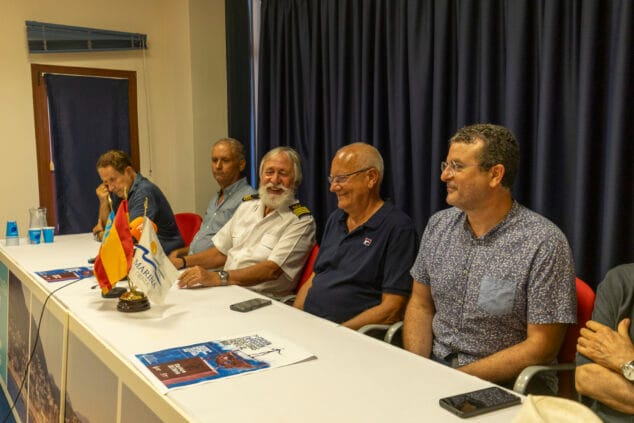 esculturas frente al mar 2025 21