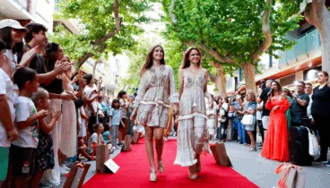 kabah marca una fita europea amb un impactant flashmob de moda a denia