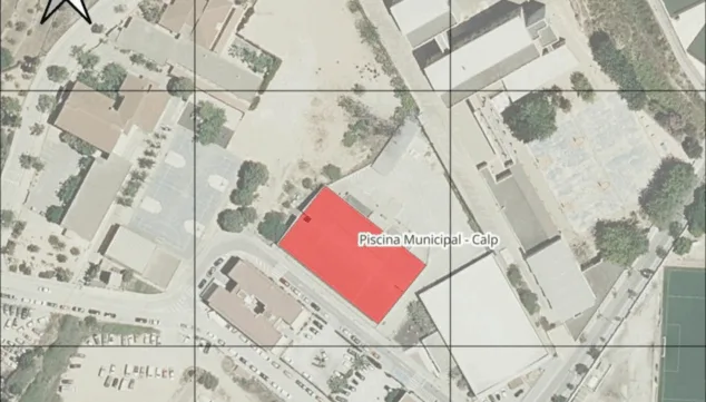 Calp apuesta por la energía solar: la piscina municipal contará con la instalación de Energías Renovables HG 1 Imagen: La piscina municipal de Calp contará con la instalación de Energías Renovables HG