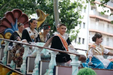 Las carrozas de Dénia 2025 bajo la lluvia 22