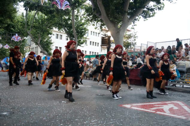 las carrozas de denia 2025 bajo la lluvia 34