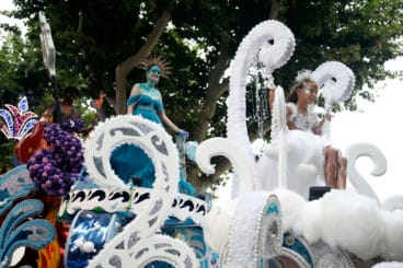 Las carrozas de Dénia 2025 bajo la lluvia 43