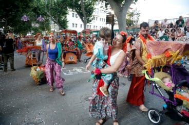 Las carrozas de Dénia 2025 bajo la lluvia 46