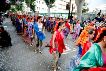 Las carrozas de Dénia 2025 bajo la lluvia 52