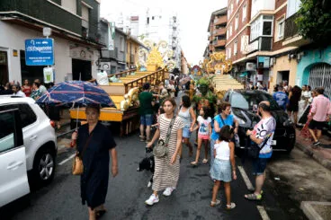 Las carrozas de Dénia 2025 bajo la lluvia 7