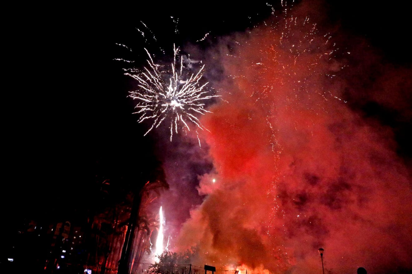 Mascletà nocturna de las Fiestas de Dénia 12