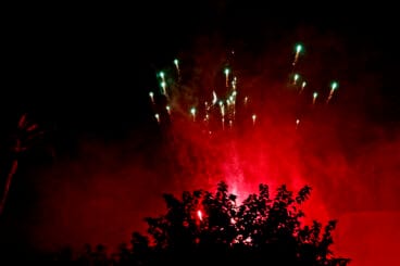 Mascletà nocturna de las Fiestas de Dénia 6