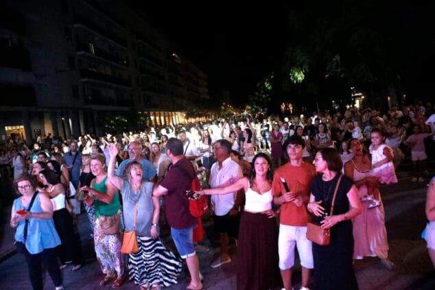 Del Rebombori Fest a la orquesta Platino: así fue el viernes más animado de las Fiestas de Dénia 52 orquesta platino 3