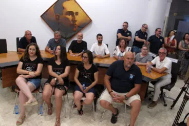 Presentación de fiestas de Moros y Cristianos de Dénia 2025 01