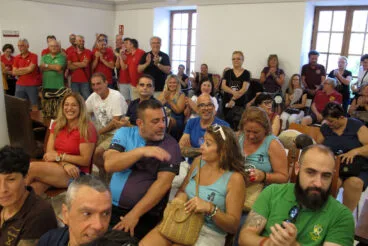 Presentación de fiestas de Moros y Cristianos de Dénia 2025 09
