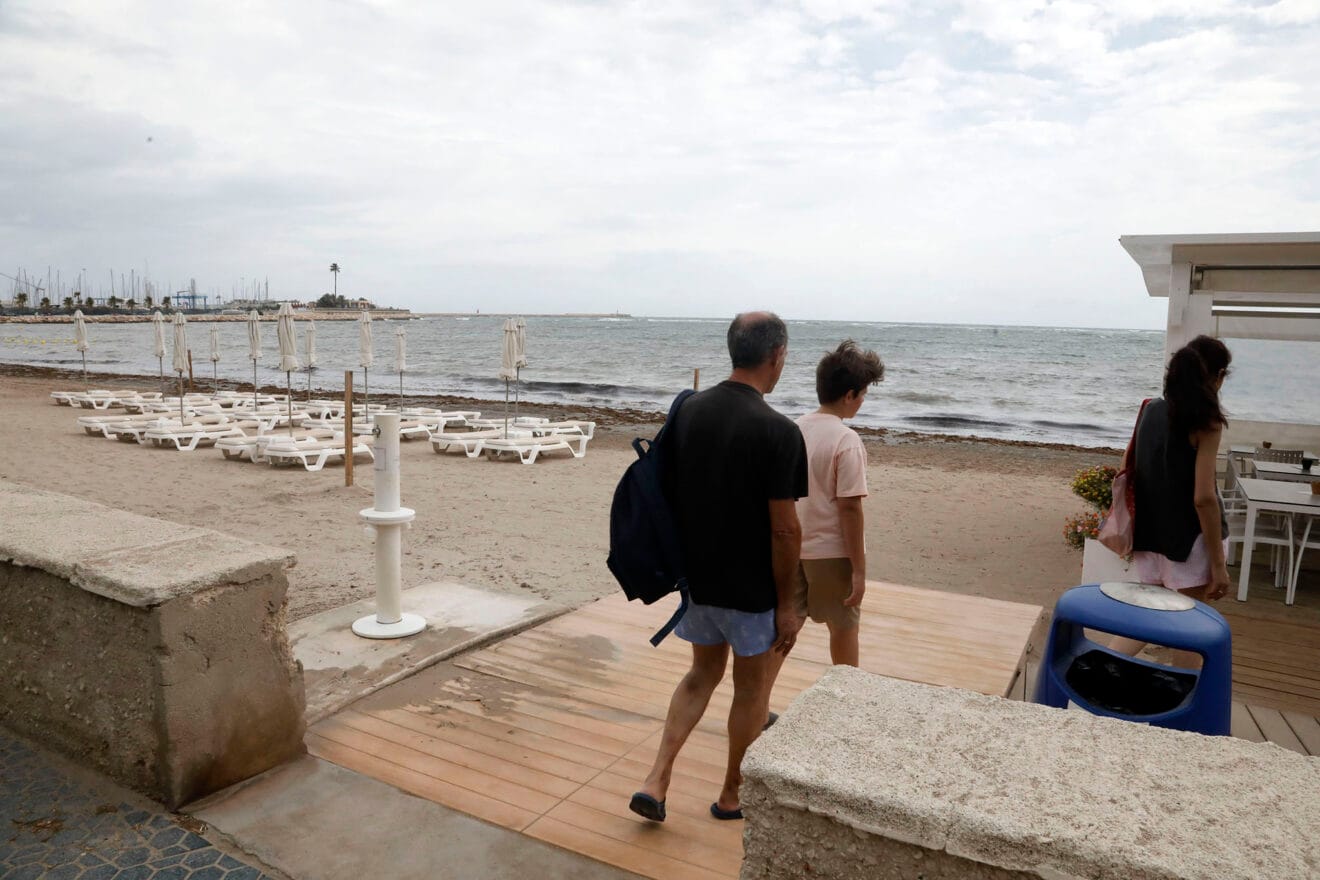 Primeras horas del temporal en Dénia en julio de 2025 01