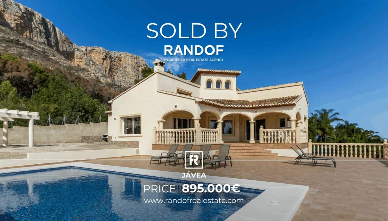 Villa en Jávea vendida por RANDOF Real Estate por 895.000€