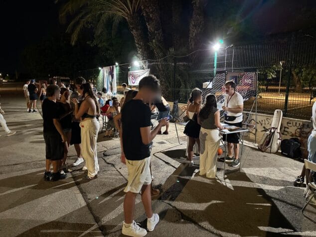 Imagen: Buena acogida de las campañas de verano de prevención del consumo abusivo de alcohol y drogas entre la juventud