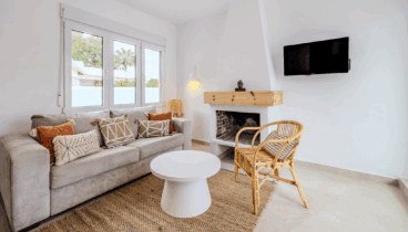 Comedor interior amplio y funcional