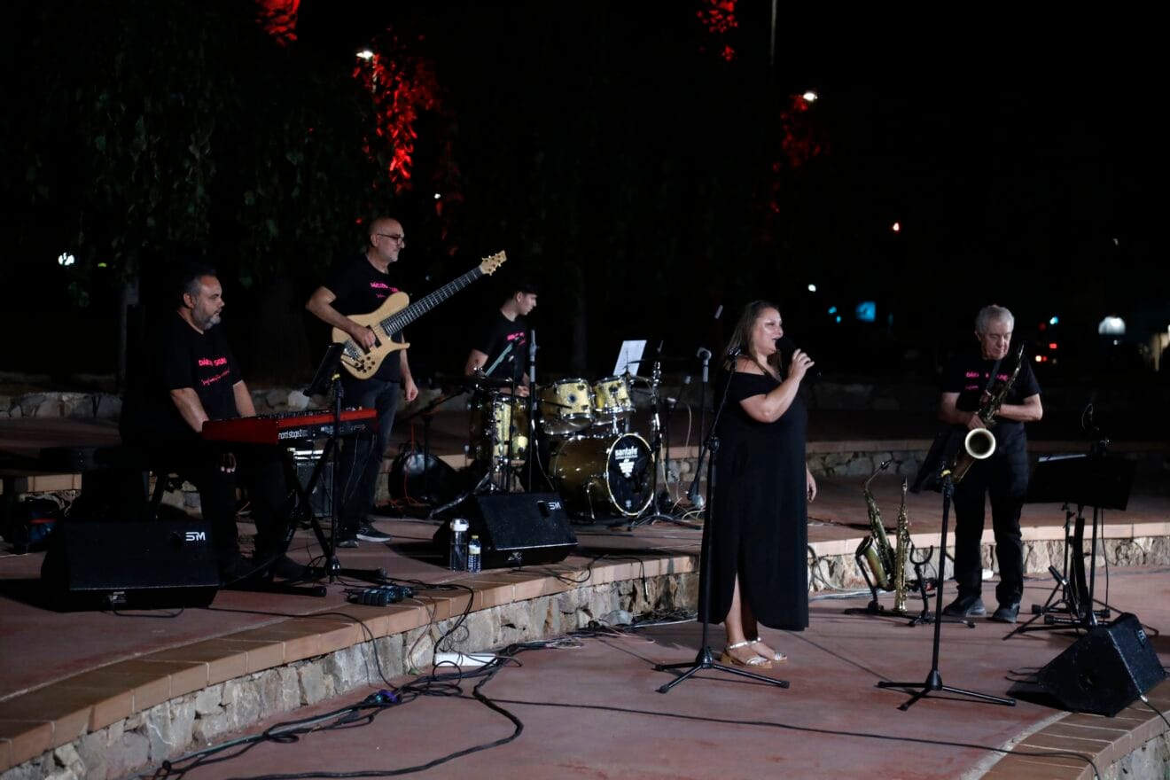 Concierto de Dársena Sound en Dénia 1