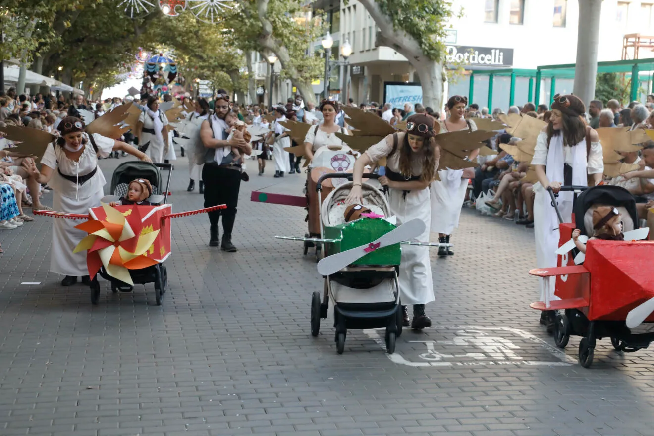 Desfile de carrozas de Dénia 2025 2