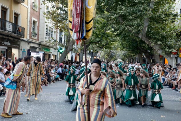 desfile infantil de moros y cristianos de denia 2025 50