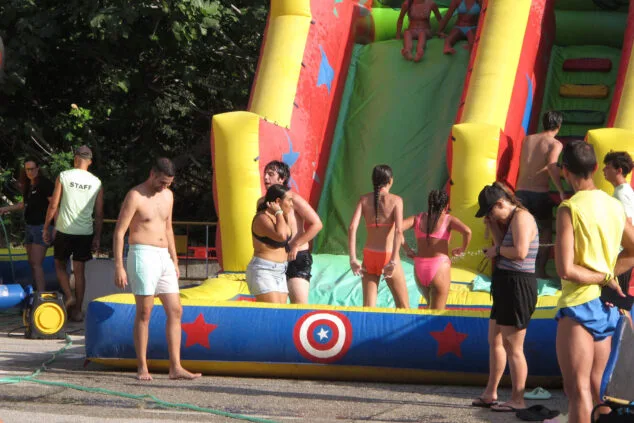 Juegos, música y arte mural marcan la celebración del Día Internacional de la Juventud en Dénia 5 dia internacional de la juventud en denia 03