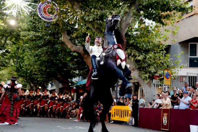 gran desfile de gala de moros y cristianos de denia de 2025 75
