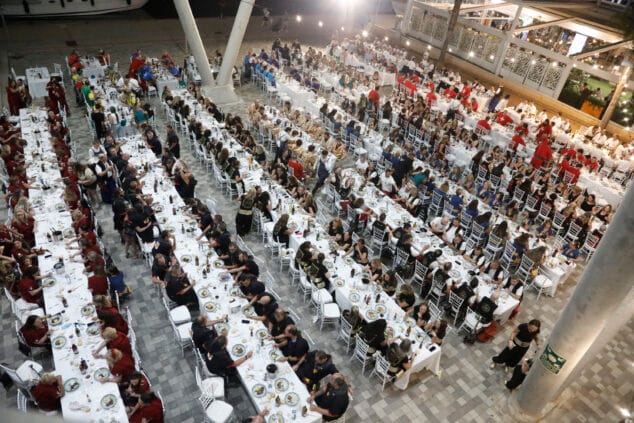 Imagen: Cena de gala