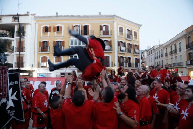 inicio de las fiestas de moros y cristianos de denia 2025 86
