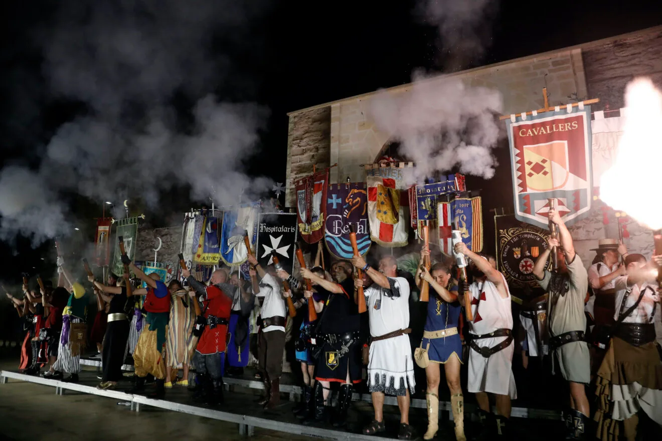 Milagro de la Niebla y fin de fiesta de Moros y Cristianos en Dénia 42