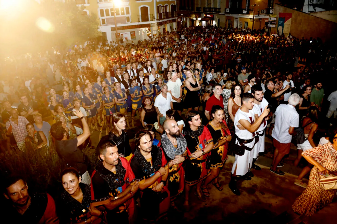 Los Moros y Cristianos se despiden de sus fiestas