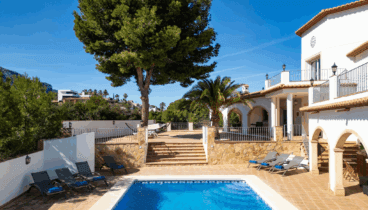 Piscina privada para disfrutar durante las vacaciones