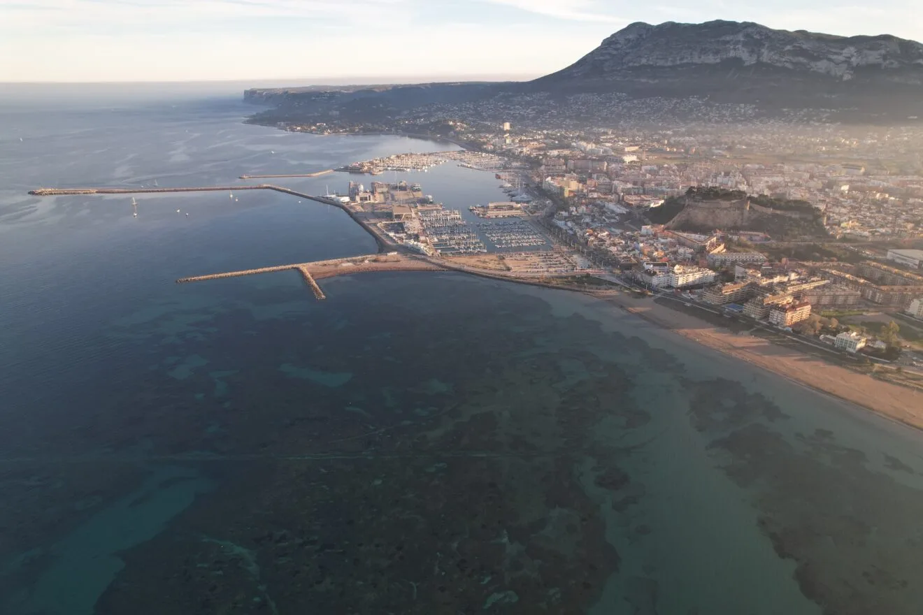 Aérea del puerto de Dénia