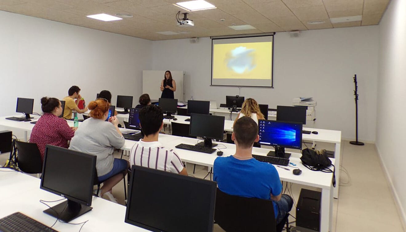 Aula de Creama (archivo)